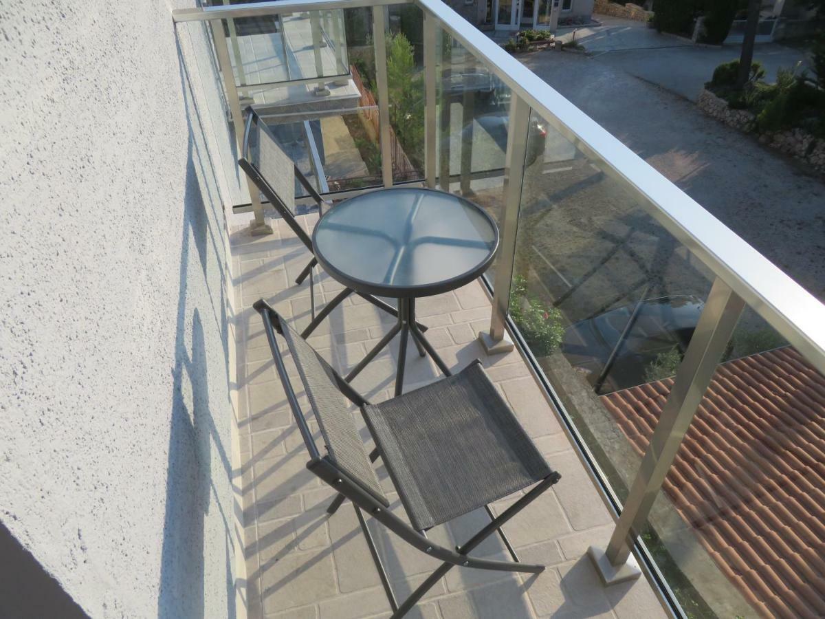 Vila Velvet Hotel Starigrad Paklenica Eksteriør billede