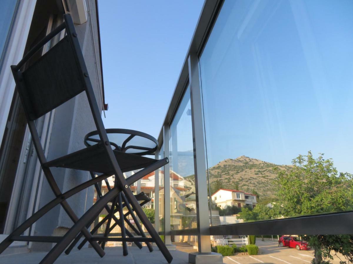 Vila Velvet Hotel Starigrad Paklenica Eksteriør billede