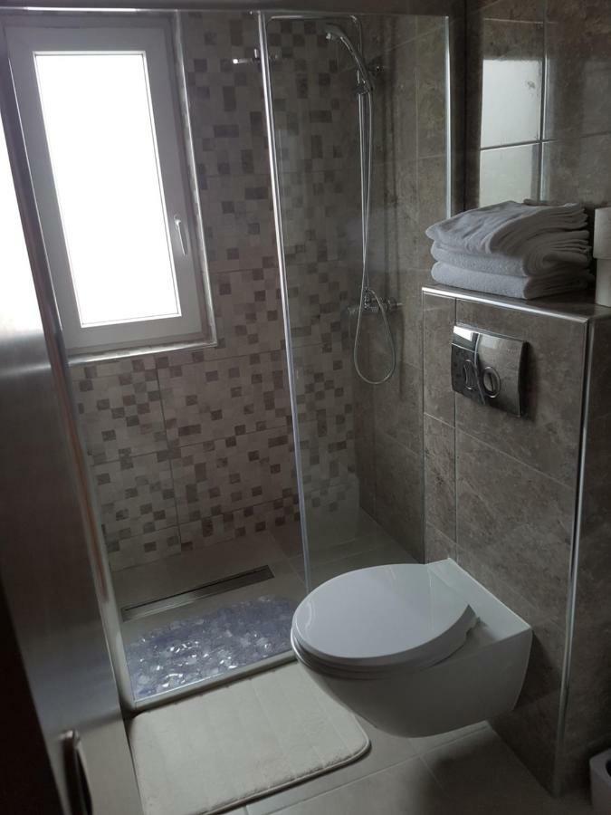 Vila Velvet Hotel Starigrad Paklenica Eksteriør billede